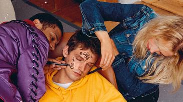 Gen Z Hangout Market