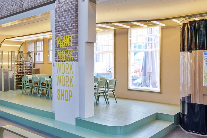 Kanarie Club by Studio Modijefsky, Amsterdam